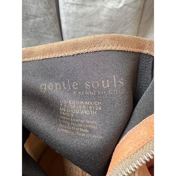 Gentle Souls by Kenneth Cole- Emily Suede Side Zip Boot Size US 7.5 - Picture 7 of 9